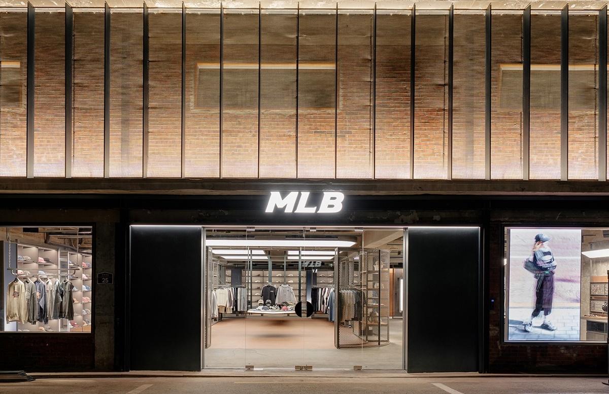 MLB, 성수동에 3층 규모 대형 플래그십스토어 오픈 3-Image